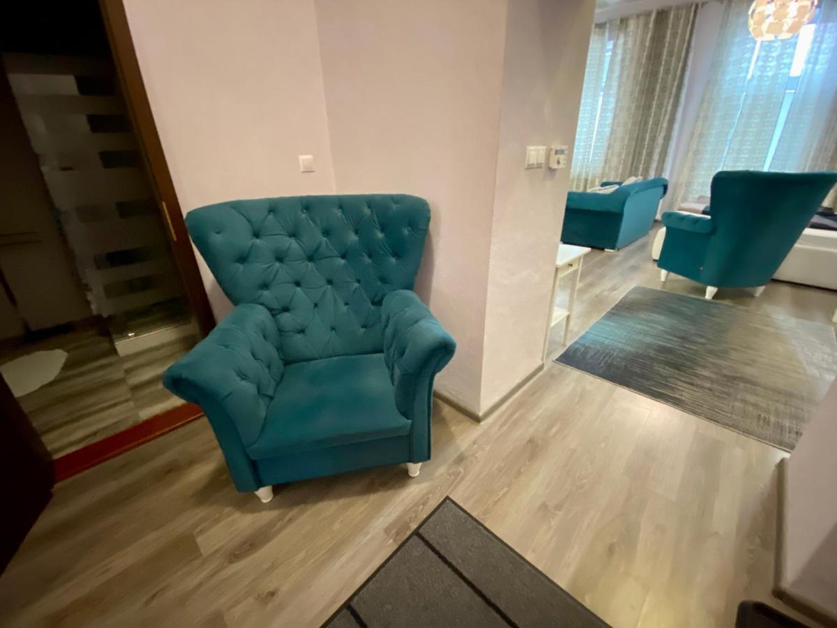 Kings Main Square Apartment Poprad Buitenkant foto