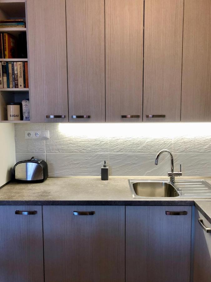 Kings Main Square Apartment Poprad Buitenkant foto